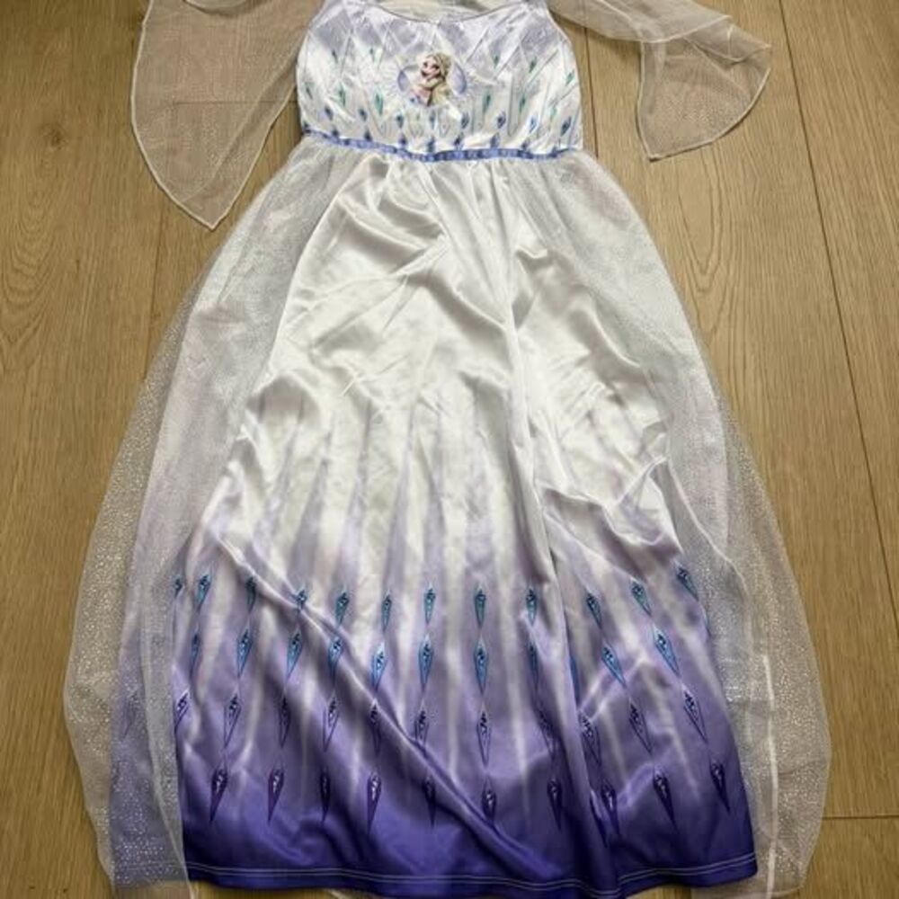 Disney Frozen Elsa Nightgown size 8